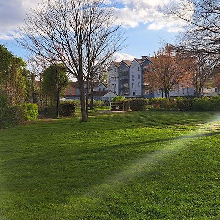 Chez Daniel, Un 2 Pieces Proche De Paris Stade De France Aubervilliers Buitenkant foto